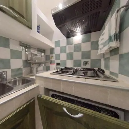Apartment Dietro All'arco 7 *